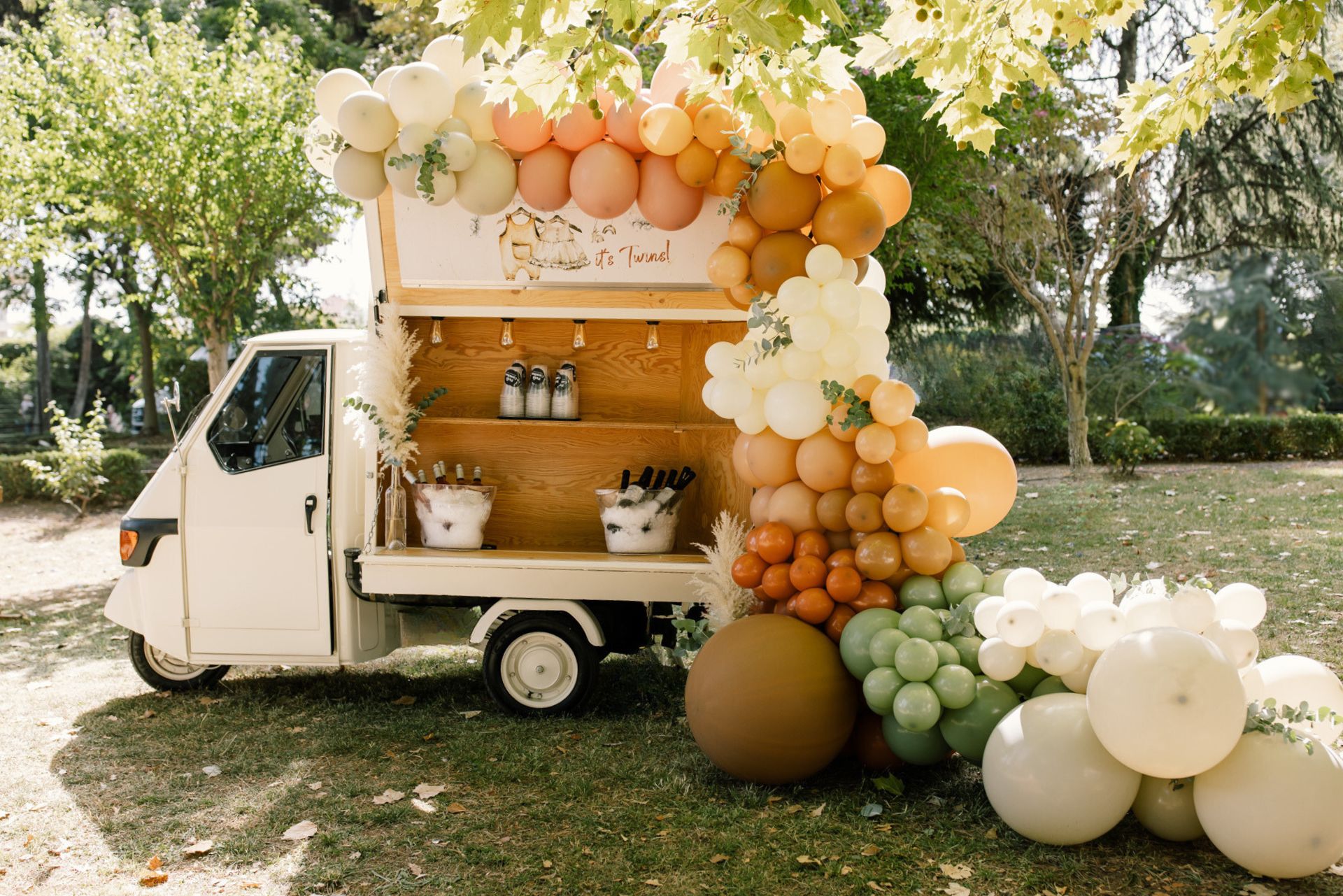 Βάπτιση με Boho Vintage ύφος: Finger Food και Wine Bar κάτω από τα δέντρα